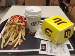 マクドナルド イオンモールナゴヤドーム前店