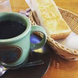 コメダ珈琲店 忠次店