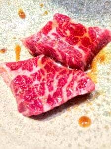 炭火焼肉 深山 神戸三宮店