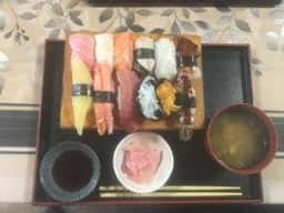 寿司食堂にしおか