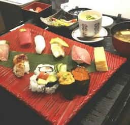 活魚廻転寿司 にぎり長次郎 茨木真砂店