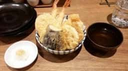 UDON DINING 弥栄