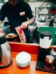 餃子の王将 服部店