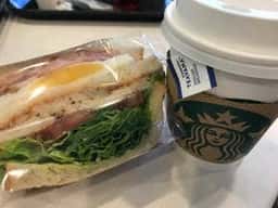 スターバックス コーヒー 成田空港第2ターミナル店
