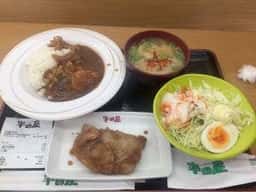 大衆食堂 半田屋 中田店