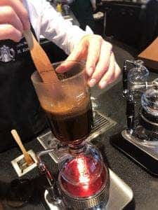 スターバックス コーヒー 京都三条烏丸ビル店