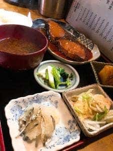安楽屋