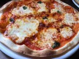 Cafe&農家民宿こもれび