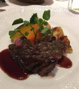 ビストロ・ユイット