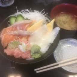 独楽寿司 めじろ台店