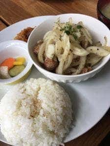 Hostel and Dining TangaTable