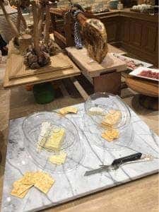 BBB Lounge ホテルフランクス