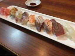 炉端寿し チャンピオン