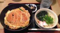 こまどりうどん 野多目店