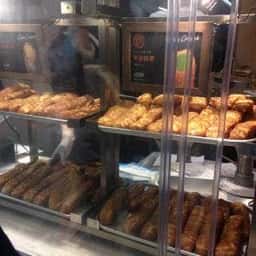 デニッシュバー 明治神宮前メトロピア店