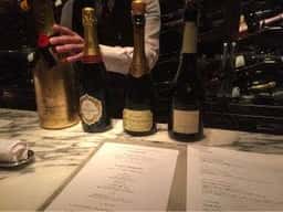 サロン・ド・シャンパーニュ ヴィオニス