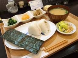 おむすび処 飯なり