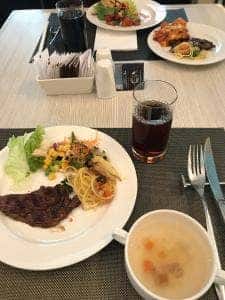 クラウンカフェ