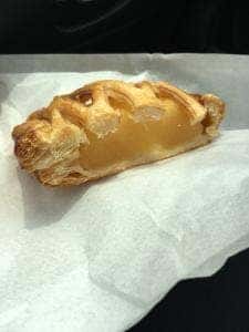神戸元町ベーカリー 焼きたてメロンパン ポポ 新瑞橋店