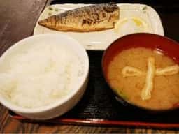 まんぷく食堂 大久保店