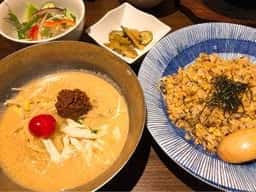 ロンフーダイニング イオンモール八幡東店