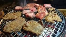 レトロ・炭火焼肉 たろう食堂