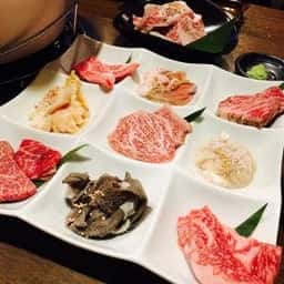 炭火焼肉 てんてん