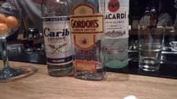 善三郎BAR