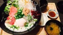 築地海鮮飛賀屋 ならファミリー店