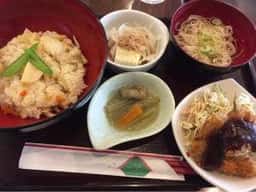 亀屋芳松