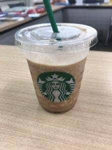 スターバックス コーヒー KDDI大手町ビル店