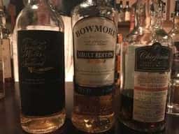 J's Bar