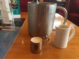 コメダ珈琲店 藤枝築地店