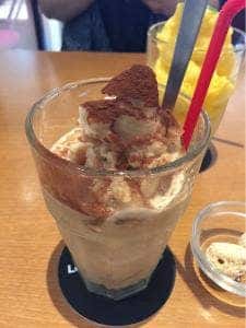 LOLO Centro Cafe