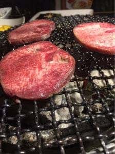 炭火焼肉居酒屋 しん吉や