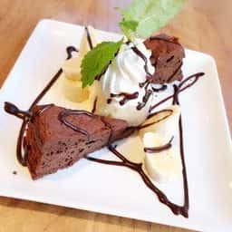 COFFEE LOUNGE どんぐり