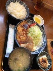 食堂 ながい樹