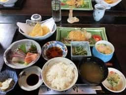 割烹 桂川