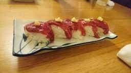 ひだりうま