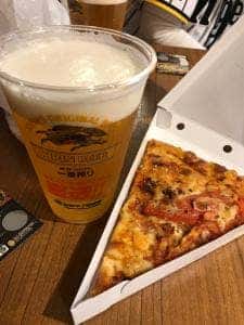 ピザーラエクスプレス 甲子園球場内野店