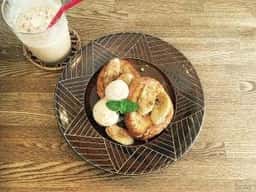 器とカフェ あいいろ