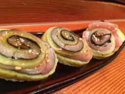 元