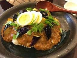 カレー専門店 大文字