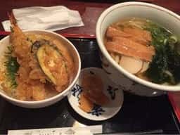 皿そば文楽 奈良東向通店