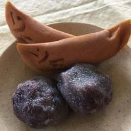 山本屋菓子舗うす皮饅頭