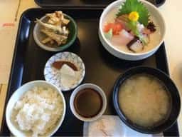 彦さん茶屋 鮮魚田丸