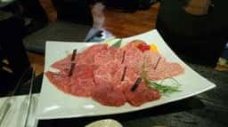 牛進