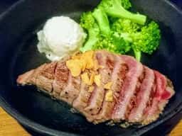 鉄板焼専門ついてる