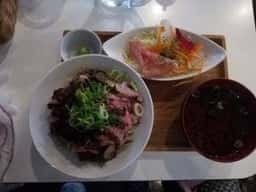 ワイン革命 八百屋・魚屋