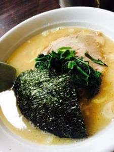 家系とんこつ ラーメン峰